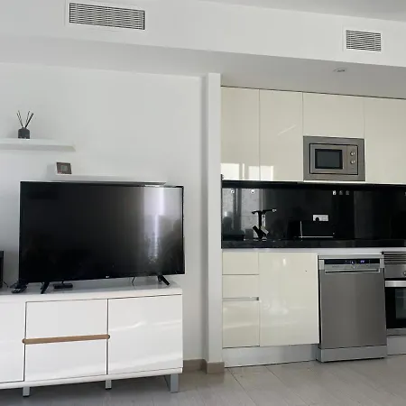 Punta Prima 3 Bedrooms And Solarium Sea View Villa Torrevieja