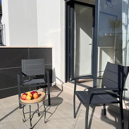 Punta Prima 3 Bedrooms And Solarium Sea View 빌라 *