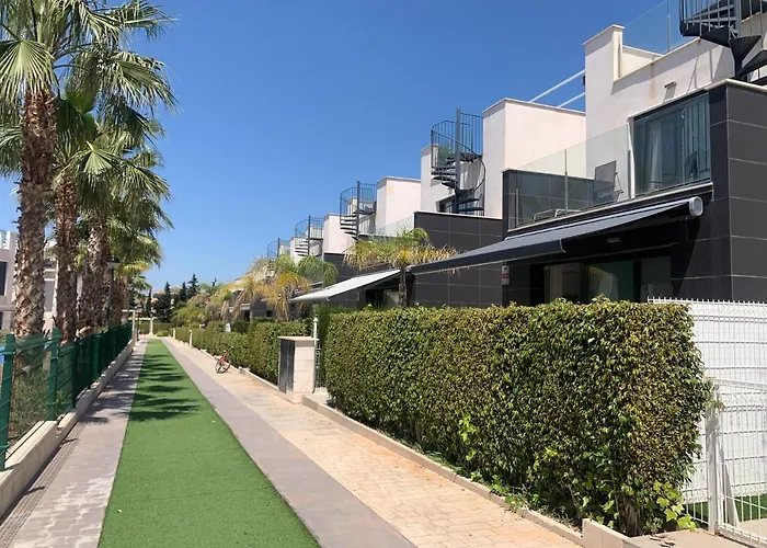 Villa Punta Prima 3 Bedrooms And Solarium Sea View Torrevieja